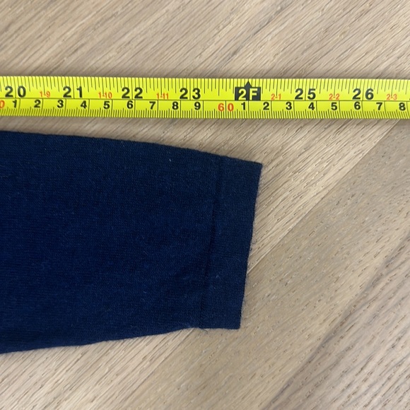 EUC SAKS FIFTH AVENUE LUXURY WOOL-CASHMERE CARDIGAN - Picture 6 of 10